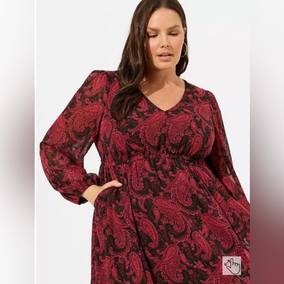 Torrid Sheer Dot Dress NWOT Tea Length - Picture 3 of 7